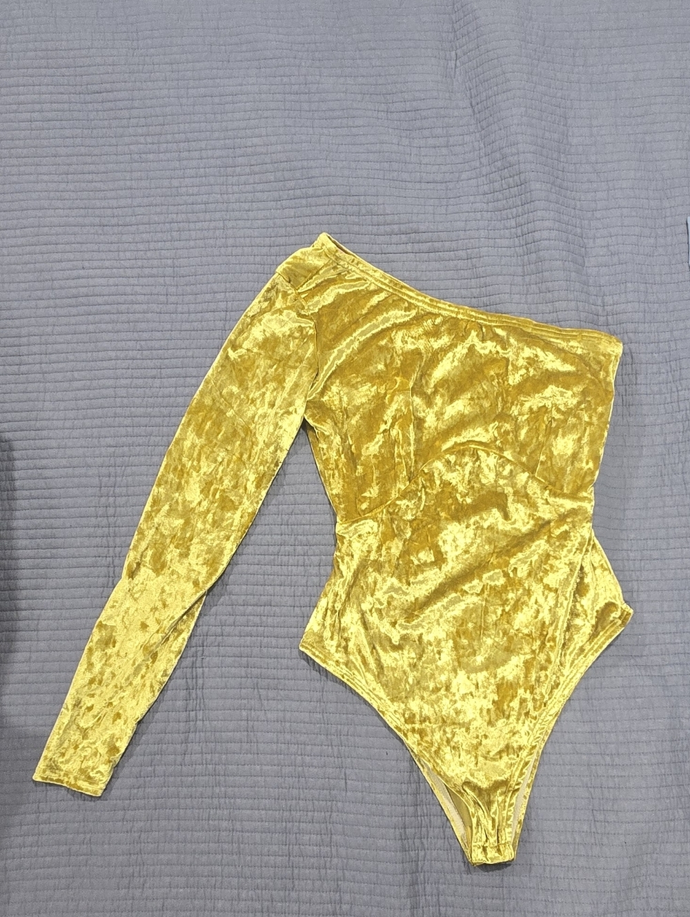 YITTY Yellow One-Shoulder Velvet Bodysuit